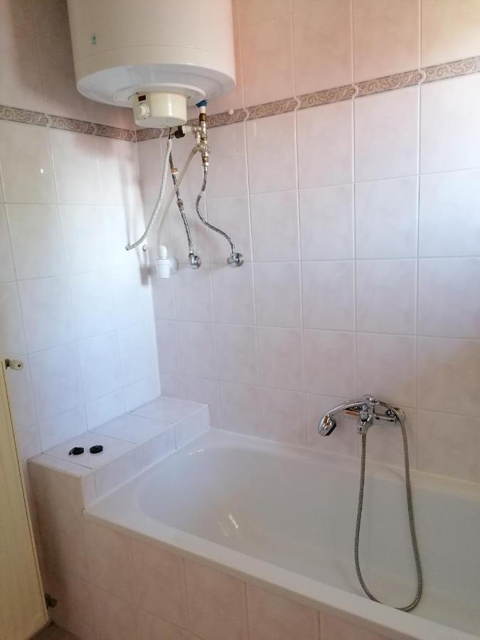 Balatonberény Vica Apartman מראה חיצוני תמונה