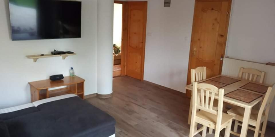 Balatonberény Vica Apartman מראה חיצוני תמונה
