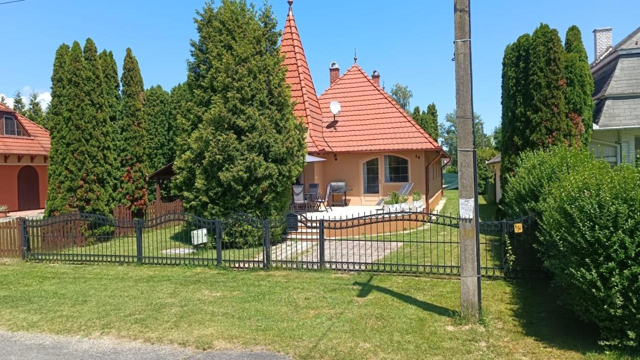Balatonberény Vica Apartman מראה חיצוני תמונה