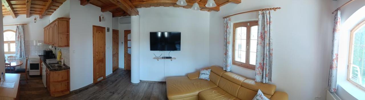 Balatonberény Vica Apartman מראה חיצוני תמונה
