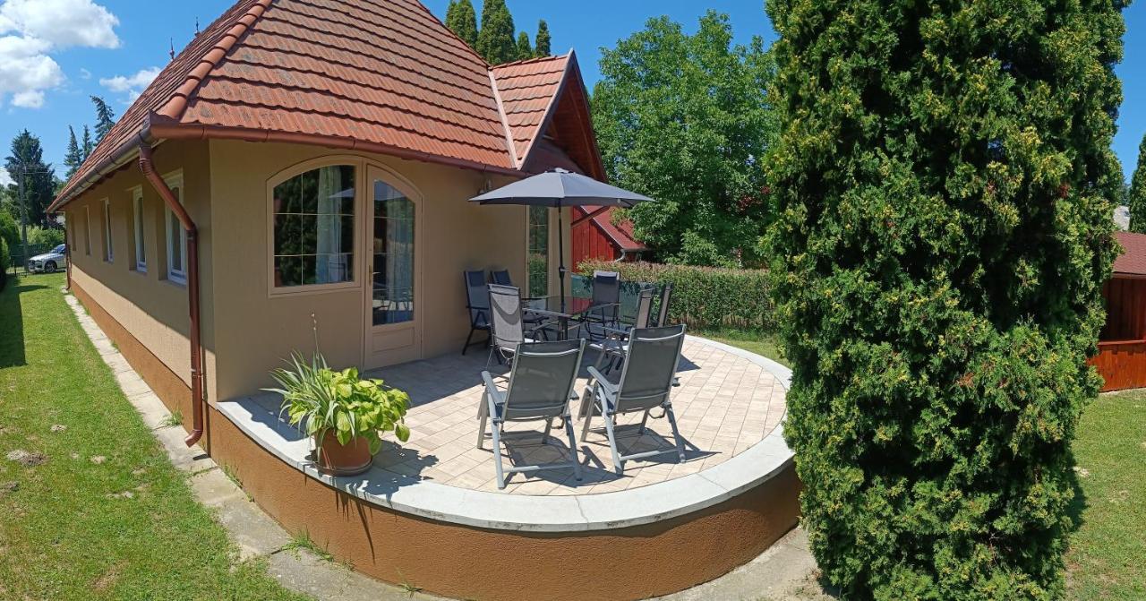 Balatonberény Vica Apartman מראה חיצוני תמונה