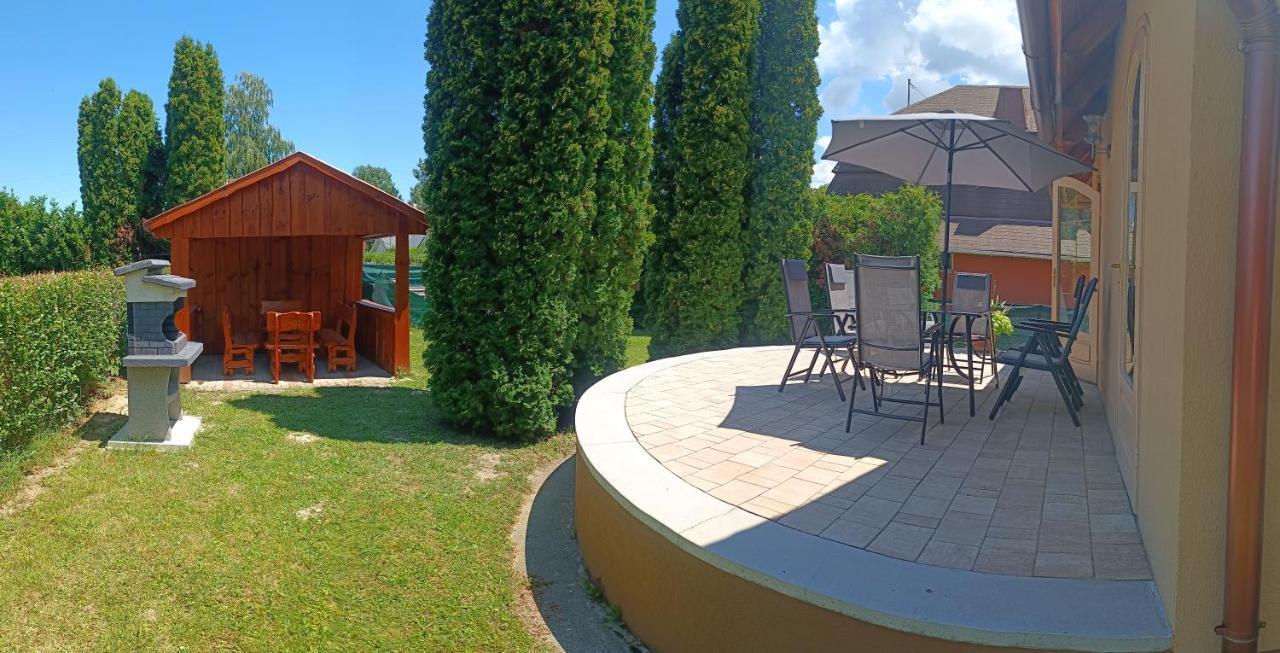 Balatonberény Vica Apartman מראה חיצוני תמונה